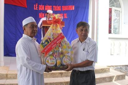 Ban Đại diện Cộng đồng Hồi giáo (Islam) tỉnh Tây Ninh Tổ chức lễ đón mừng tháng Ramadhan năm 2016 - 1437.H