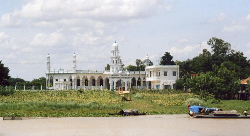 Masjid Rohmah Vinh Truong